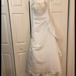 Zurc By Impressions Wedding gown